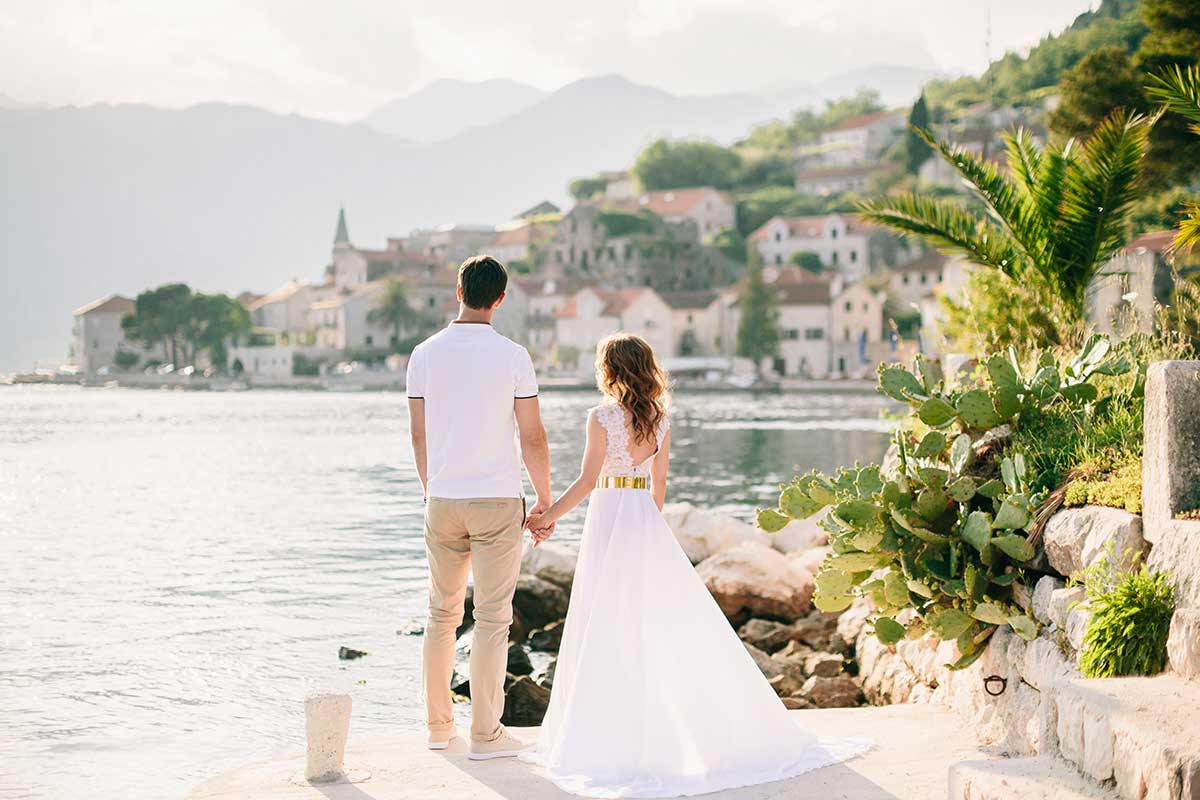 honeymoon-couple-travel-europe-small.jpg
